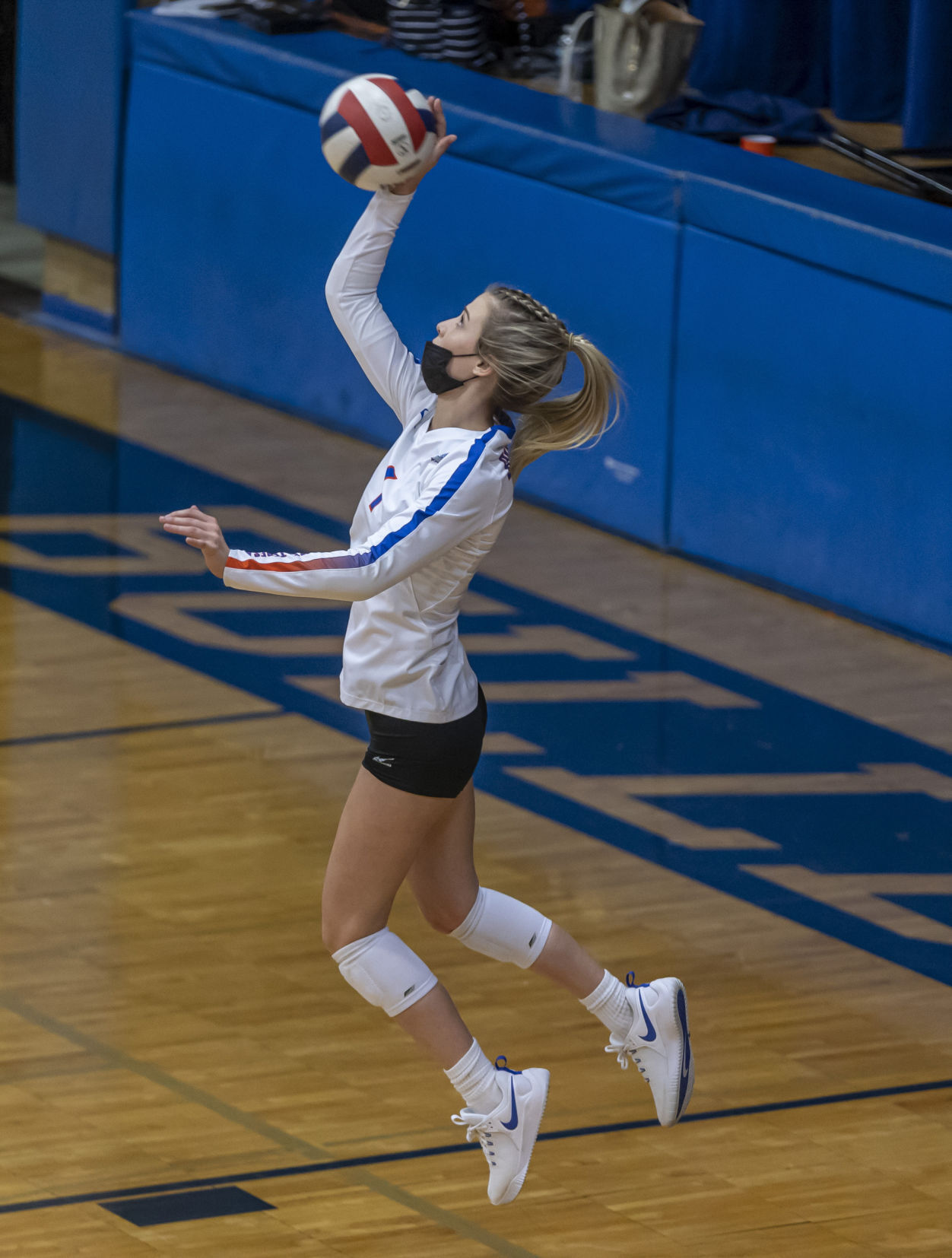 Shelbyville at St Teresa volleyball gallery 15 041521.JPG